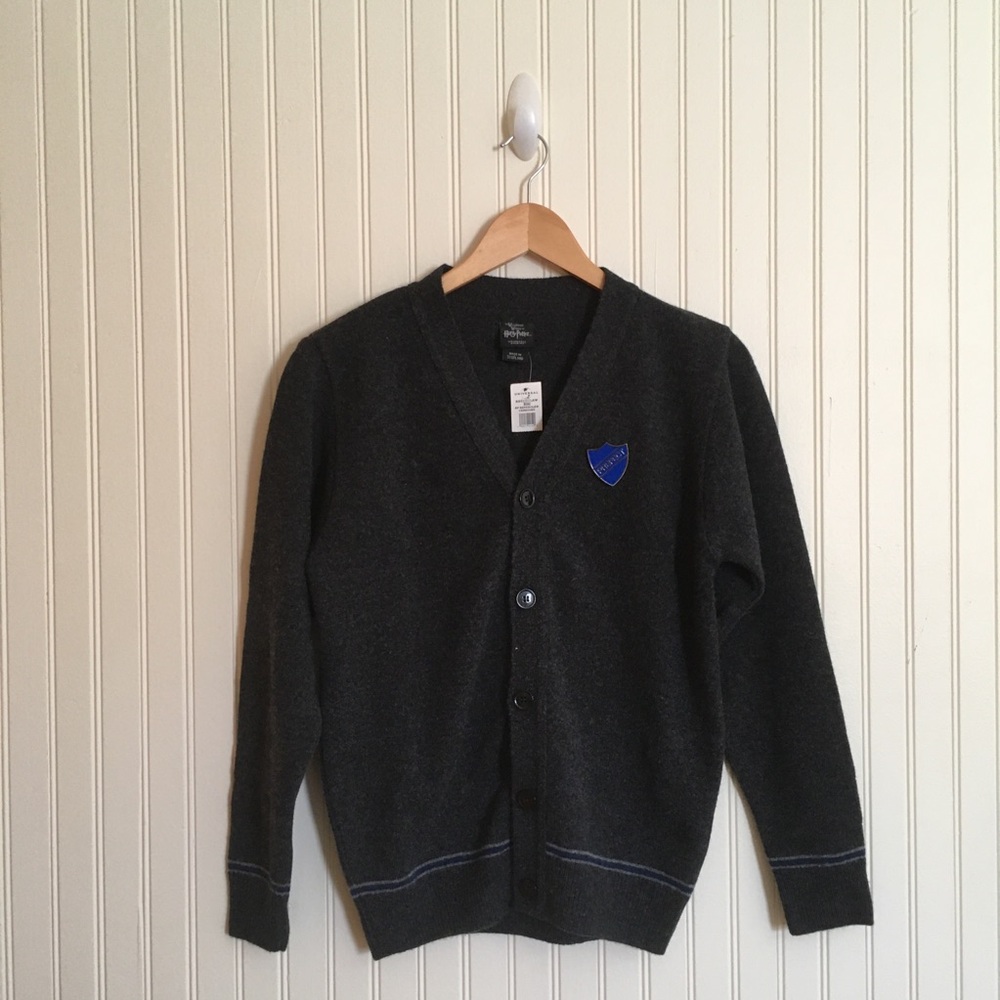Universal Studios Harry Potter Ravenclaw wool cardigan prefect pin sz small NWT